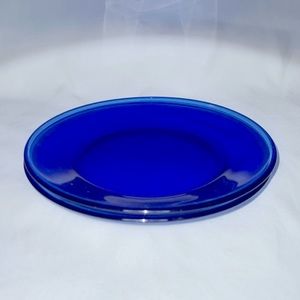 Set of 2 Vintage/Retro Cobalt Blue Glass Plates 7 3/8” diameter